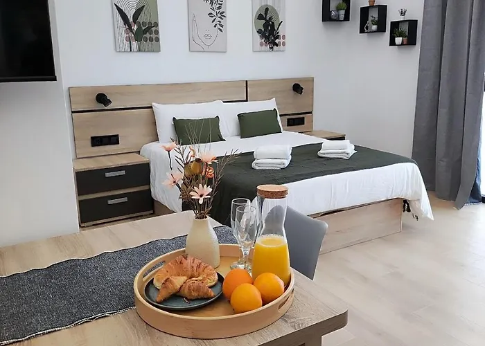 Rio Turia Pingueino アパート